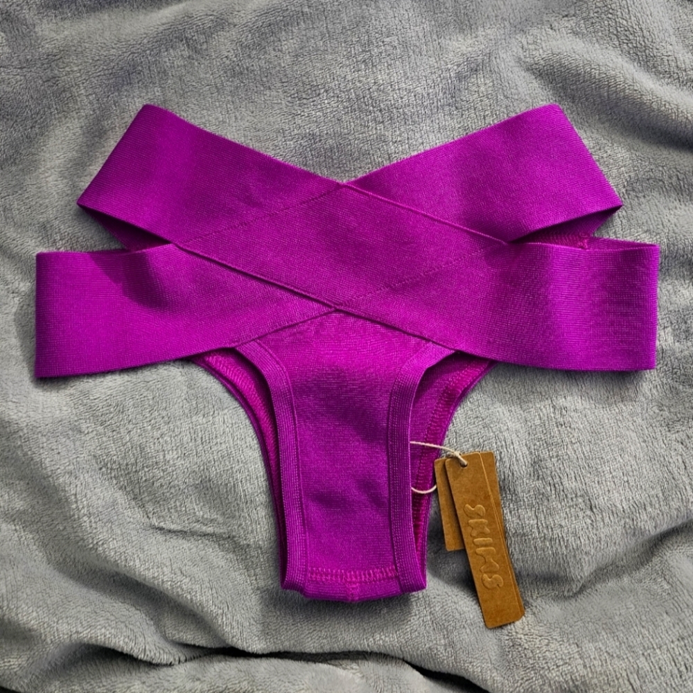 NWT - SKIMS - Knit Swim Strappy Bikini Bottom - Lollipop - XXS